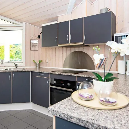 Three-bedroom In Glesborg 28 Holiday home Fjellerup Strand