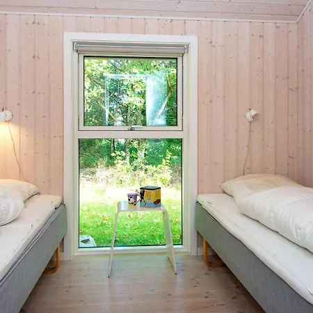 Three-bedroom In Glesborg 28