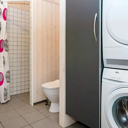 Three-bedroom In Glesborg 28